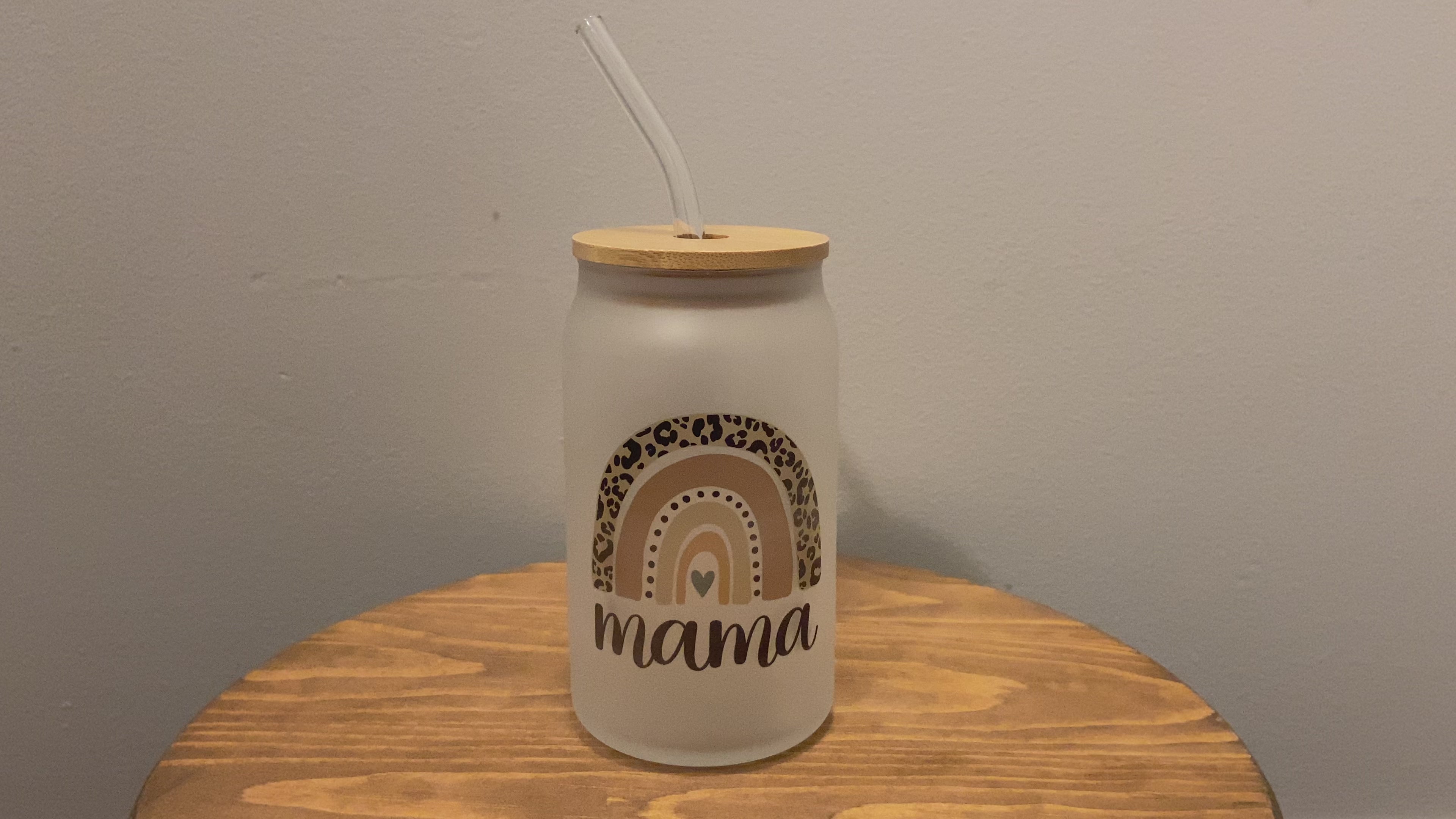 Mama - Frosted Glass Tumbler w/Straw