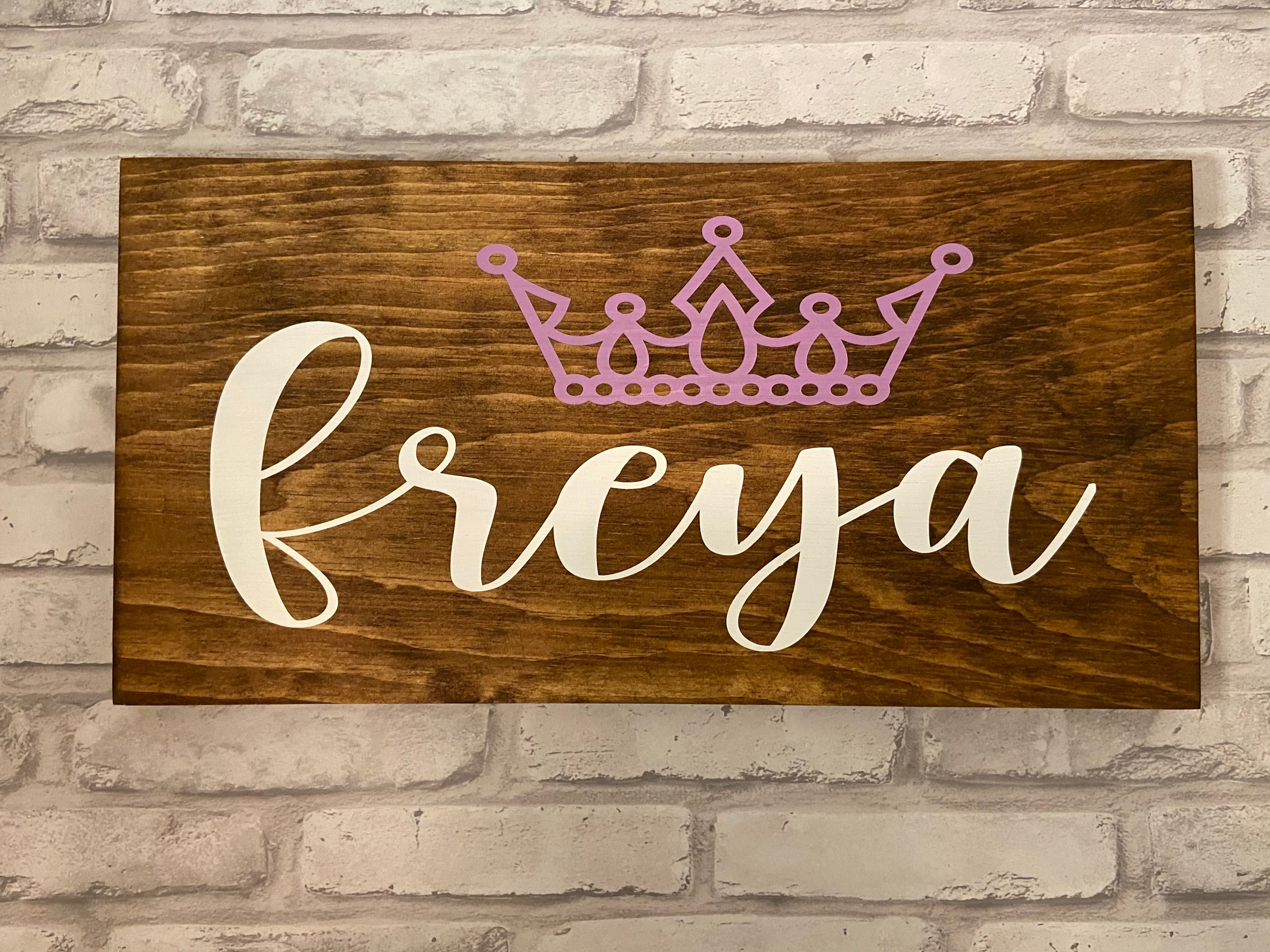 Crown Name sign